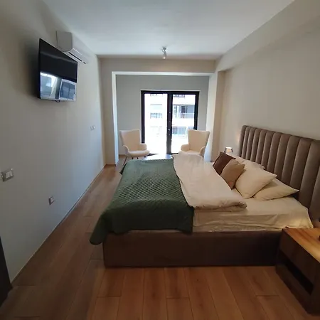 Sunhill Spacious 2 Bedroom Luxury Apartment *