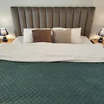 Sunhill Spacious 2 Bedroom Luxury Daire Tiran