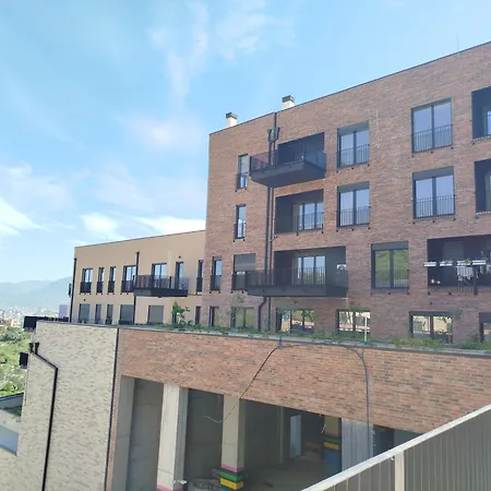 Sunhill Spacious 2 Bedroom Luxury Apartment