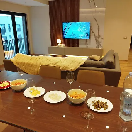 Sunhill Spacious 2 Bedroom Luxury Appartement *
