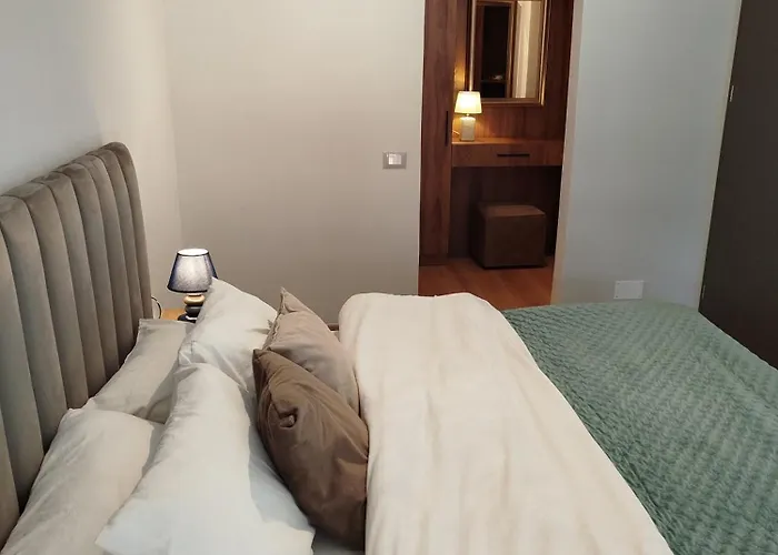 Sunhill Spacious 2 Bedroom Luxury Tirana